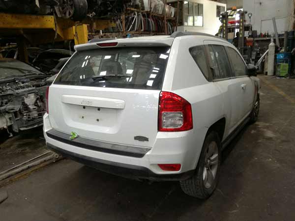 PICK UP Jeep COMPASS 2011  USADO  EN DESARME