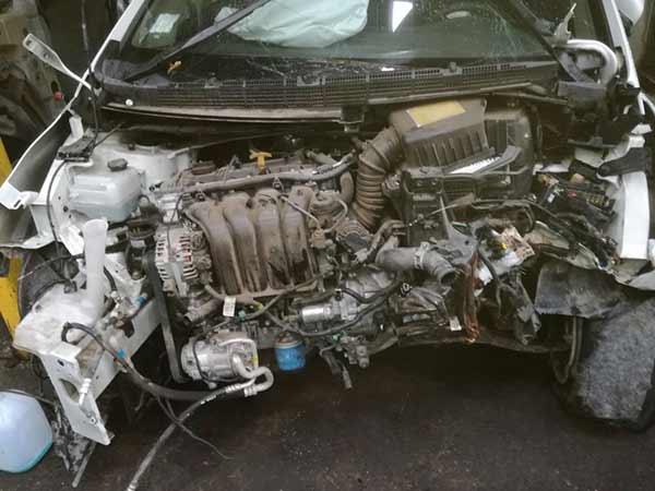 EJE Kia CARENS 2016  USADO  EN DESARME