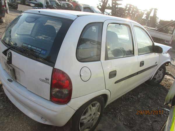  Chevrolet CORSA 2005    EN DESARME