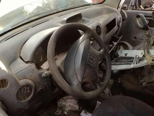 CARDáN Peugeot PARTNER 2009  USADO  EN DESARME
