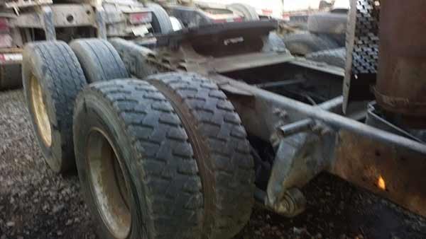 FOCO Freightliner CL120 2005  USADO  EN DESARME