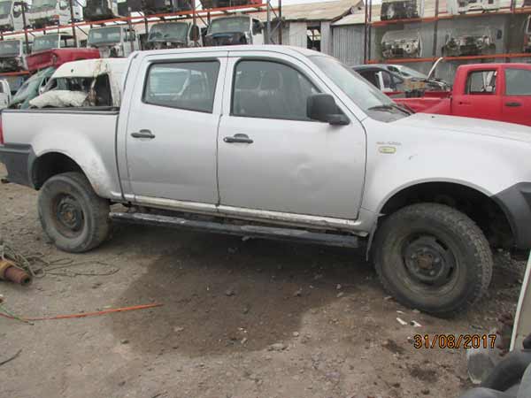 LLANTA Tata XENON  2011  USADA  EN DESARME