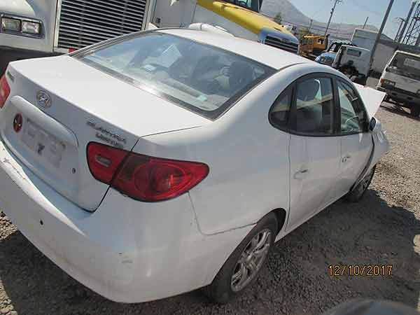  Hyundai ELANTRA 2007    EN DESARME