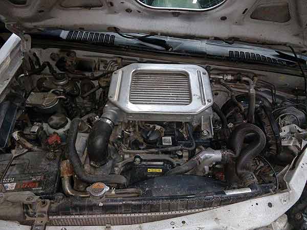 CAPOT Nissan TERRANO 2013  USADO  EN DESARME