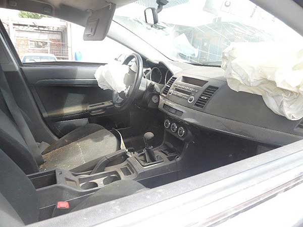  Mitsubishi LANCER 2010    EN DESARME