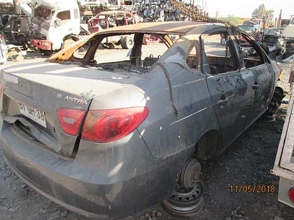 Hyundai ELANTRA 2009    EN DESARME
