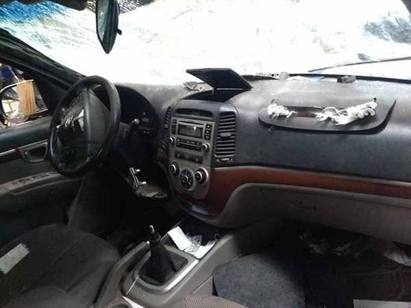  Hyundai SANTA FE 2006    EN DESARME