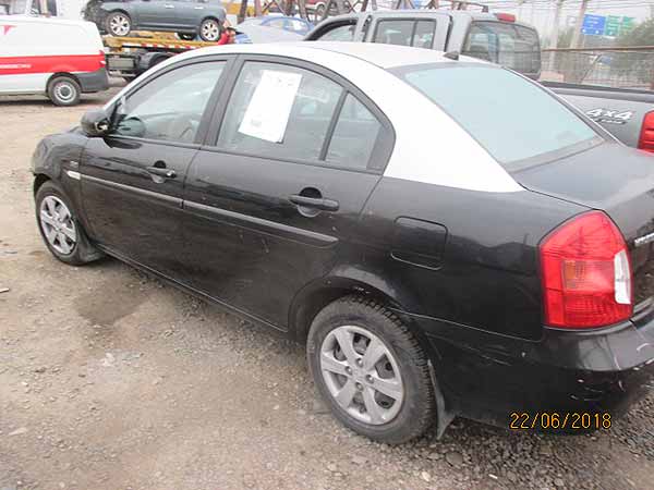  Hyundai ACCENT 2010    EN DESARME