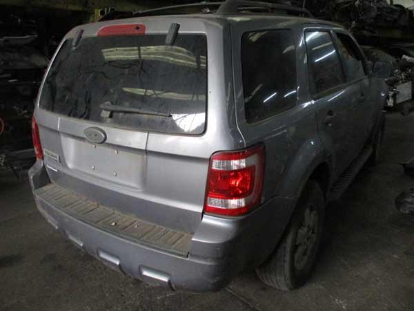 ESTANQUE ADBLUE Ford ESCAPE 2008  USADO  EN DESARME