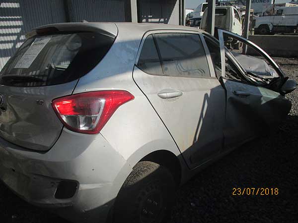 ESTANQUE ADBLUE Hyundai GRAN i10 2017  USADO  EN DESARME