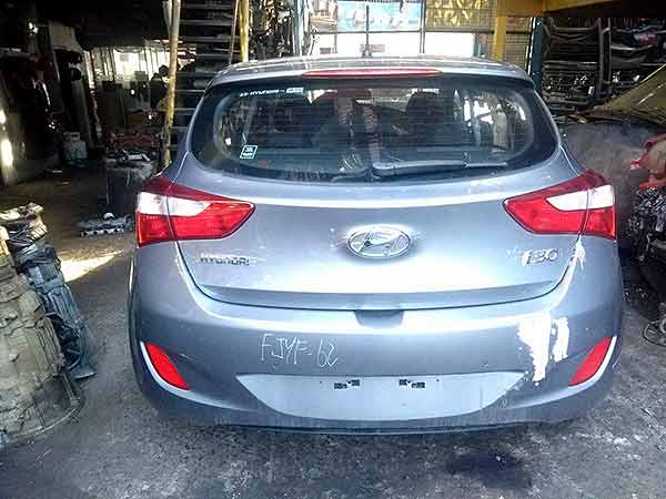  Hyundai i30 2013    EN DESARME