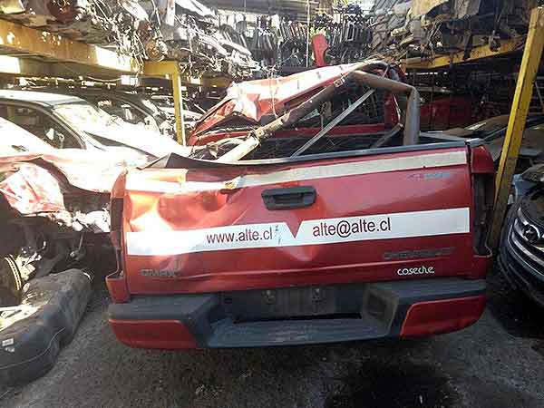  Chevrolet LUV 2011    EN DESARME