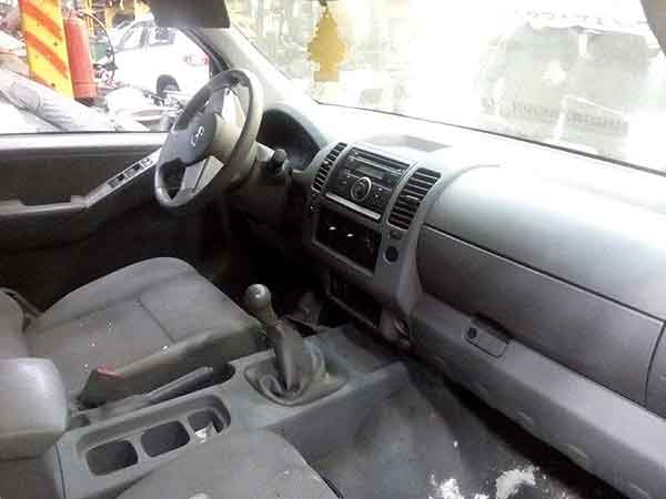  Nissan NAVARA 2011    EN DESARME