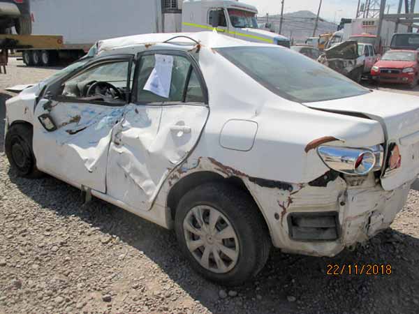 FOCO Toyota COROLLA 2012  USADO  EN DESARME
