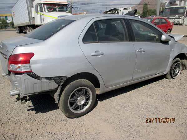  Toyota YARIS 2011    EN DESARME