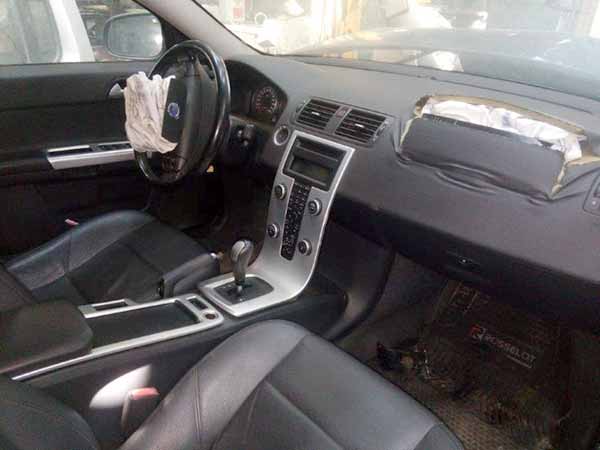 HOMOCINéTICA Volvo S40 2011  USADA  EN DESARME