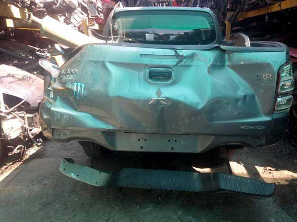  Mitsubishi L200 2018    EN DESARME