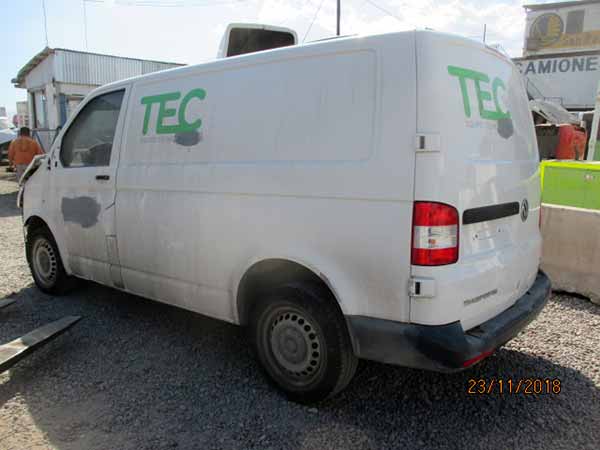  Volkswagen Transporter 2015    EN DESARME