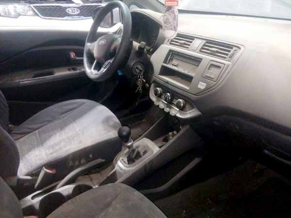  Kia Rio 2012    EN DESARME