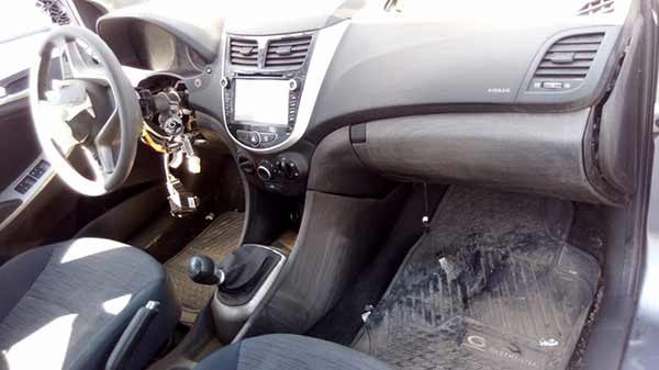  Hyundai ACCENT 2017    EN DESARME