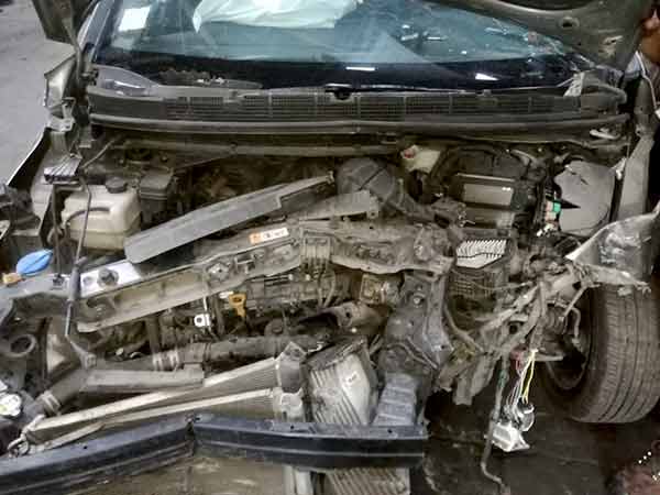  Kia CARENS 2017    EN DESARME