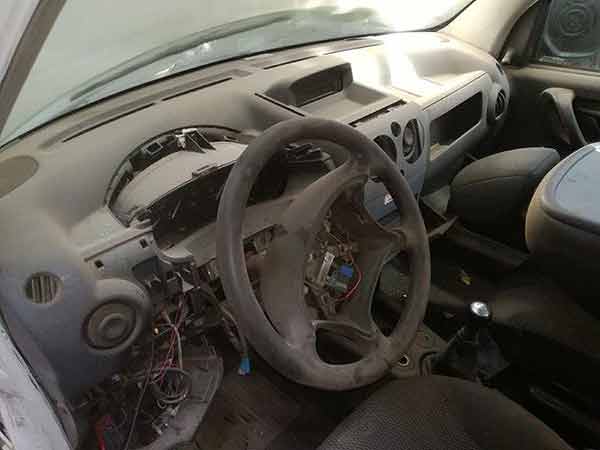 FOCO Citroen BERLINGO 2012  USADO  EN DESARME