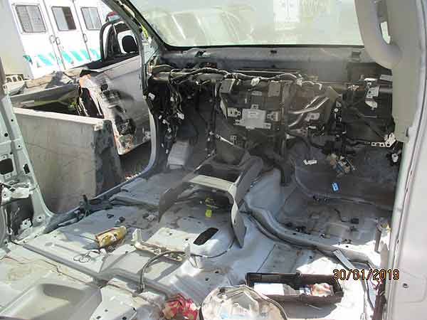 CREMALLERA DE DIRECCIóN Nissan NP300 2017  USADA  EN DESARME