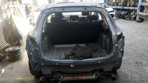 DEPRESOR DE FRENO Mazda 3 2017  USADO  EN DESARME