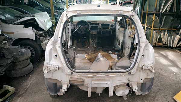 COMPRESOR AIRE ACONDICIONADO Suzuki SWIFT 2011  USADO  EN DESARME