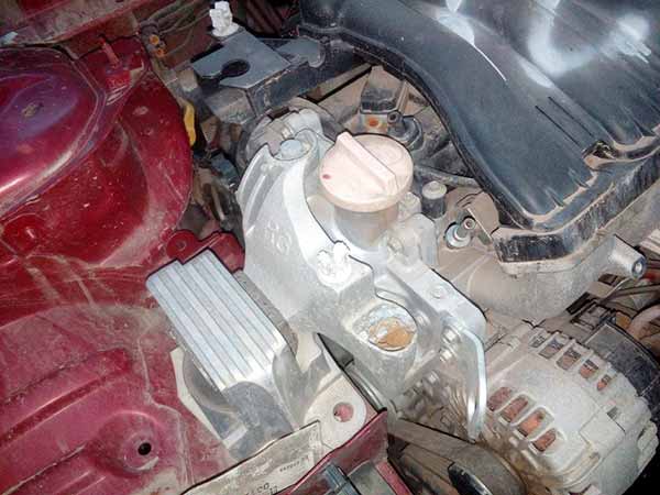  Renault MEGANE 2013    EN DESARME