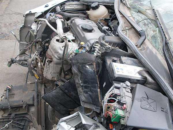  Peugeot 206 2008    EN DESARME