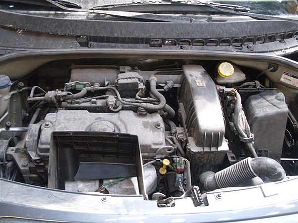 RIEL INYECCIóN Citroen C3 2008  USADO  EN DESARME