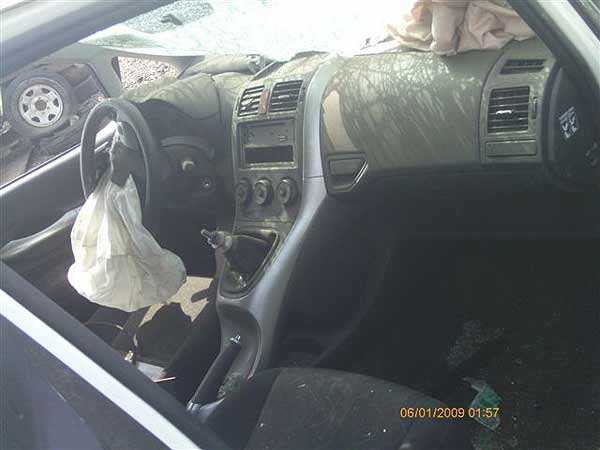  Toyota AURIS 2010    EN DESARME