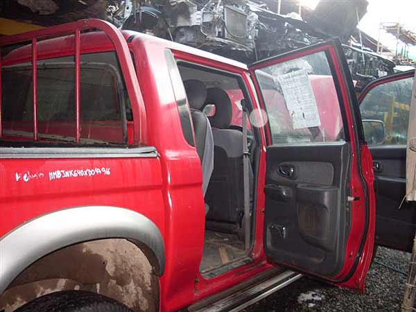  Mitsubishi L200 2004    EN DESARME