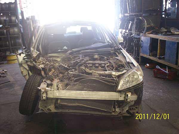 MUñON Honda CIVIC 2006  USADO  EN DESARME