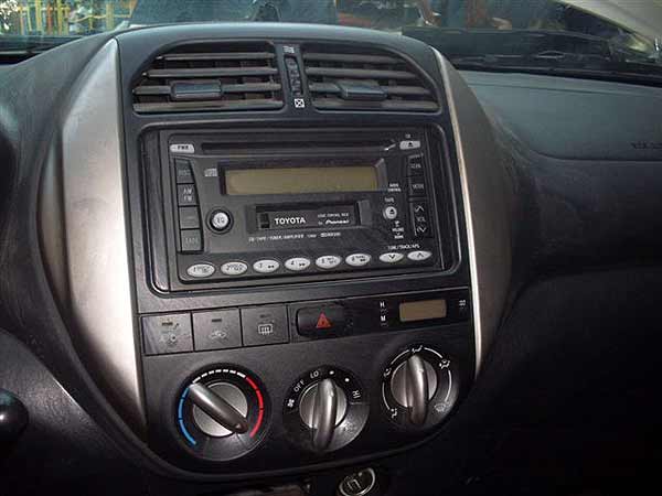  Toyota RAV4 2005    EN DESARME