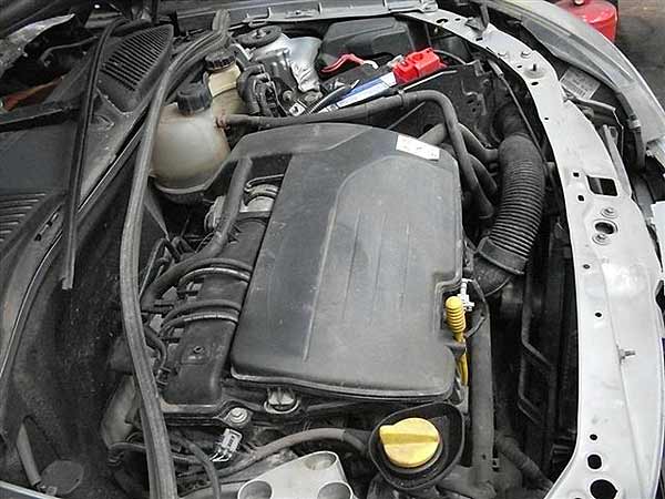  Renault CLIO 2005    EN DESARME