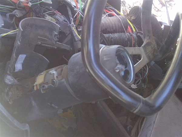 CIGUEñAL International 9800 2009  USADO  EN DESARME