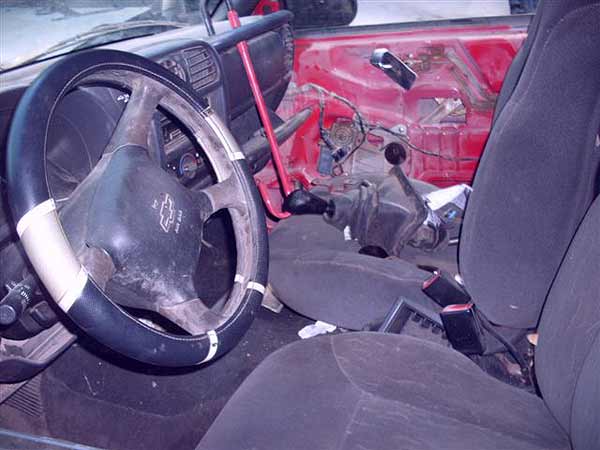  Chevrolet Apache 2005    EN DESARME