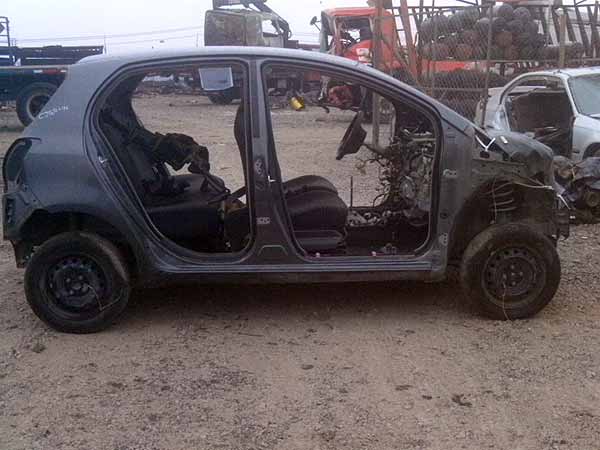  Toyota YARIS 2010    EN DESARME