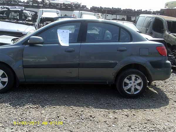  Kia RIO 2008    EN DESARME