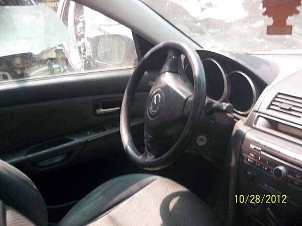  Mazda 3 2005    EN DESARME