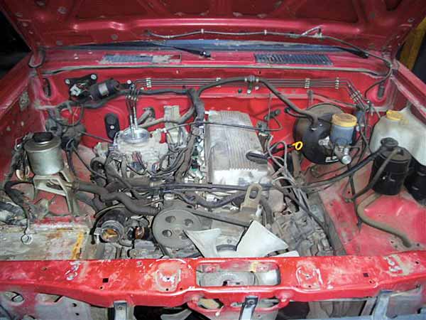  Nissan D21 2000    EN DESARME