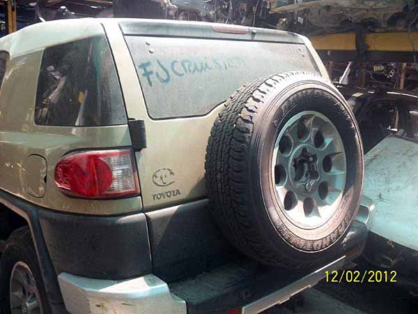  Toyota FJ CRUISER 2011    EN DESARME