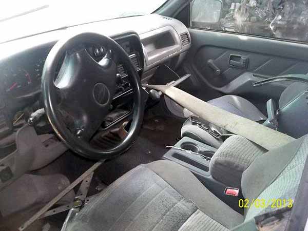  Chevrolet LUV 2002    EN DESARME