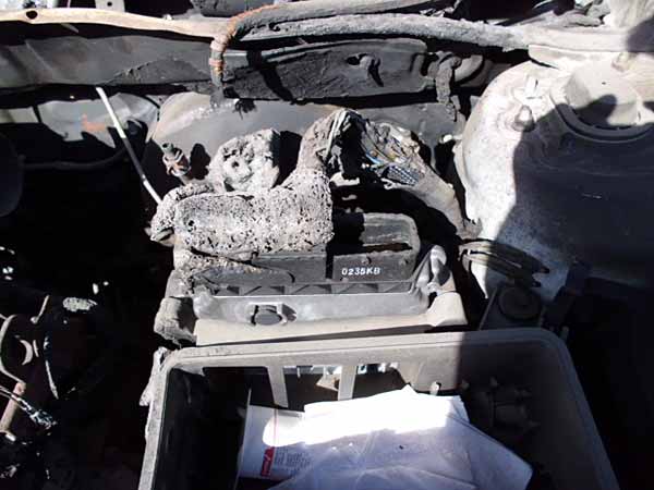  Hyundai ACCENT 2011    EN DESARME