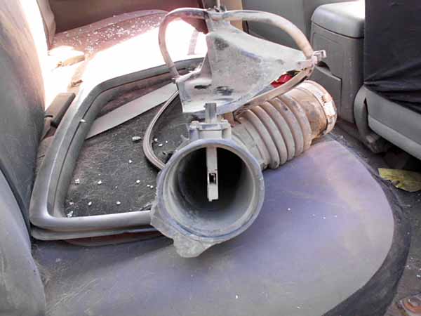  Nissan NAVARA 2010    EN DESARME