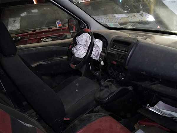 ECU Fiat DOBLO 2011  USADO  EN DESARME
