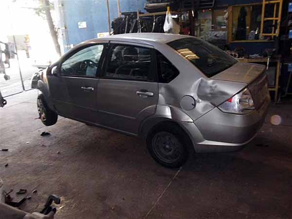 COMPRESOR AIRE ACONDICIONADO Ford FIESTA 2007  USADO  EN DESARME