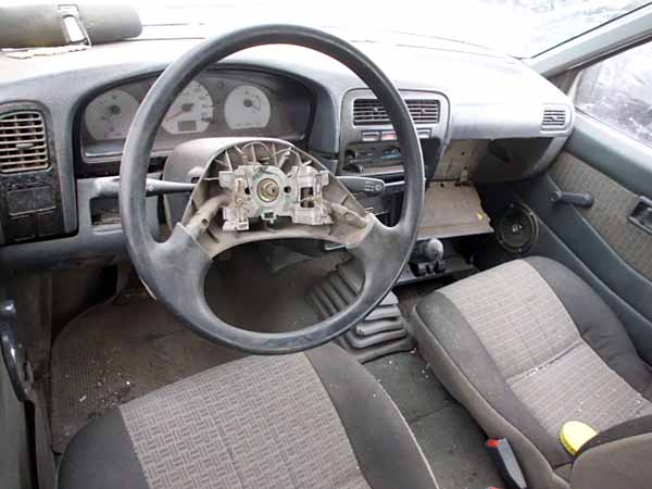  Nissan D21 2005    EN DESARME